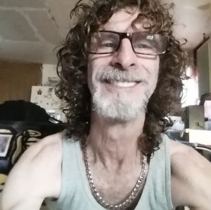 Meet your Posher, Raymond